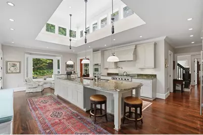 3990 E Brookhaven Drive NE, Atlanta, GA 30319 - Photo 10