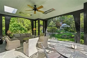 3990 E Brookhaven Dr NE, Atlanta, GA 30319 - Photo 16