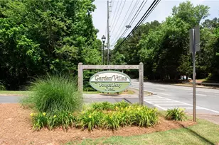 2684 Meadowlawn Dr SE, Marietta, GA 30067 - Photo 28