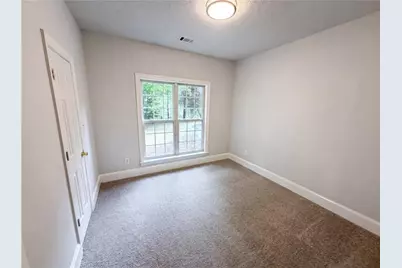 125 Farr Lake Drive, Tyrone, GA 30290 - Photo 10