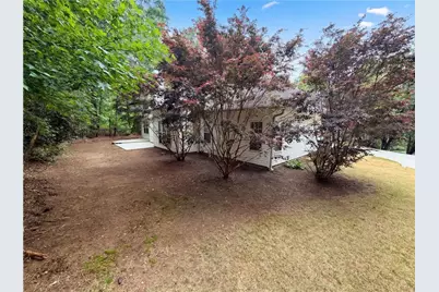 125 Farr Lake Drive, Tyrone, GA 30290 - Photo 18