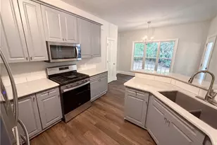 125 Farr Lake Dr, Tyrone, GA 30290 - Photo 6