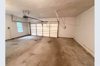 125 Farr Lake Drive, Tyrone, GA 30290 - Photo 16