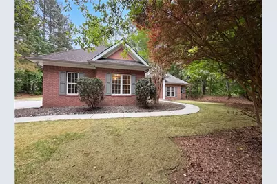 125 Farr Lake Drive, Tyrone, GA 30290 - Photo 2