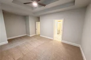 125 Farr Lake Dr, Tyrone, GA 30290 - Photo 8