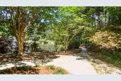 2055 Milfield Circle, Snellville, GA 30078 - Photo 68
