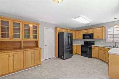 75 Shadowbrook Drive, Covington, GA 30016 - Photo 10
