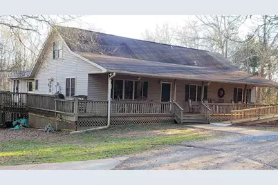 1990 Hewell Road NW, Dewy Rose, GA 30634 - Photo 2