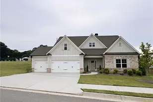 111 Cherokee Rose Ln, Hoschton, GA 30548 - Photo 1