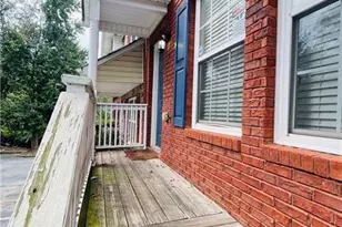 3607 Ginnis Dr SW, Atlanta, GA 30331 - Photo 2