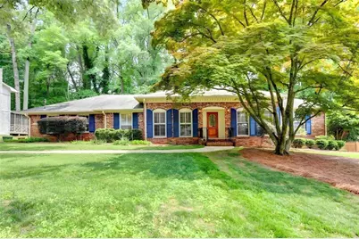 1571 Rochelle Court, Dunwoody, GA 30338 - Photo 1