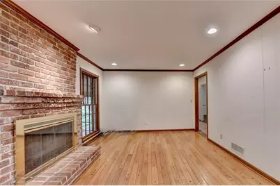 1571 Rochelle Court, Dunwoody, GA 30338 - Photo 14