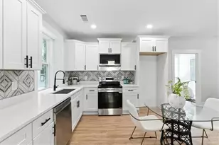 1441 Ezra Church Dr NW, Atlanta, GA 30314 - Photo 10