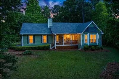 180 Hayes Circle, Rex, GA 30273 - Photo 2