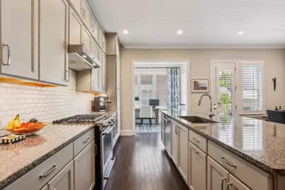 631 Brennan Drive, Decatur, GA 30033 - Photo 10