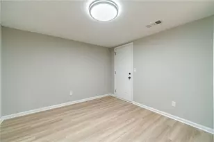 4576 Canda Dr NW, Lilburn, GA 30047 - Photo 32
