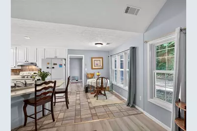 3912 Pleasant Trail, Atlanta, GA 30340 - Photo 18