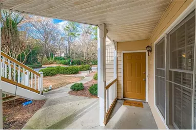 2501 Vineyard Way SE, Smyrna, GA 30082 - Photo 4