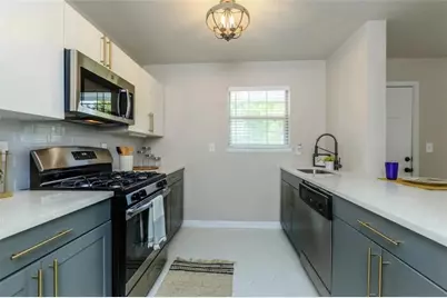 1900 Rosemont Parkway #1411, Roswell, GA 30076 - Photo 2