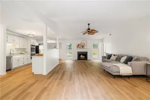 4276 Springfield Dr, Peachtree Corners, GA 30092 - Photo 4
