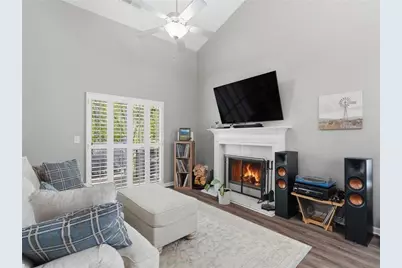 140 Fox Creek Drive, Woodstock, GA 30188 - Photo 6