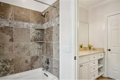 414 Brentwood Drive NE, Atlanta, GA 30305 - Photo 52