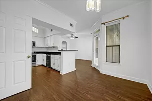 3777 Peachtree Road NE, Brookhaven, GA 30319 - Photo 6