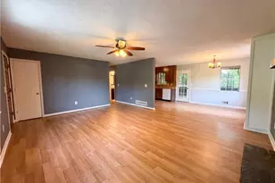 76 Lost Meadows Dr, Dallas, GA 30157 - Photo 4