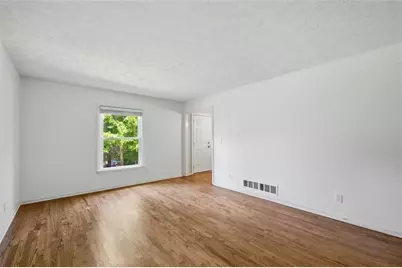 5147 Charmant Place, Dunwoody, GA 30360 - Photo 6
