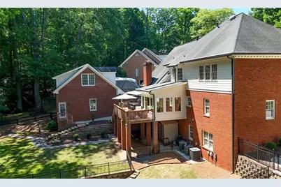 5736 Fairley Hall Court, Peachtree Corners, GA 30092 - Photo 4