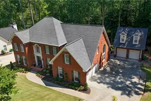 5736 Fairley Hall Ct, Peachtree Corners, GA 30092 - Photo 2