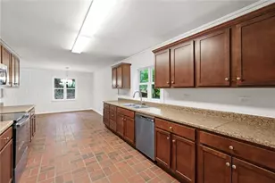 1250 Allendale Dr, Cumming, GA 30041 - Photo 10