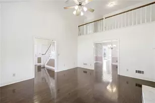 450 Renee Cir, Roswell, GA 30075 - Photo 8