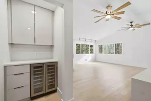 1583 Nantahalla Dr NE, Atlanta, GA 30329 - Photo 8