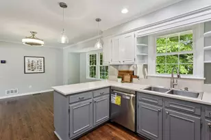 688 Huntington Pl SE, Marietta, GA 30067 - Photo 18