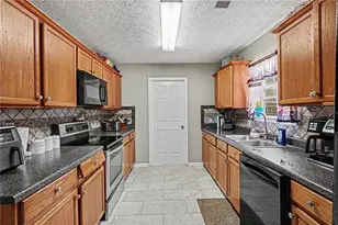 306 Ponderosa Trail, Jackson, GA 30233 - Photo 12