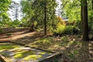 590 N Superior Ave, Decatur, GA 30033 - Photo 34