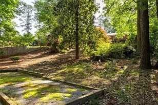 590 N Superior Ave, Decatur, GA 30033 - Photo 34
