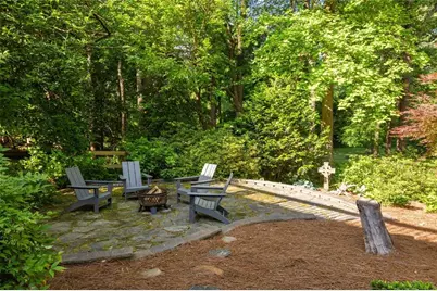 590 N Superior Avenue, Decatur, GA 30033 - Photo 24