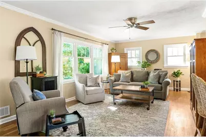 590 N Superior Avenue, Decatur, GA 30033 - Photo 4