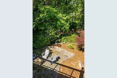 590 N Superior Avenue, Decatur, GA 30033 - Photo 38
