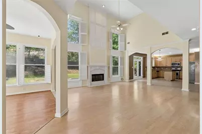 1950 Blackhawk Trail, Lawrenceville, GA 30043 - Photo 2
