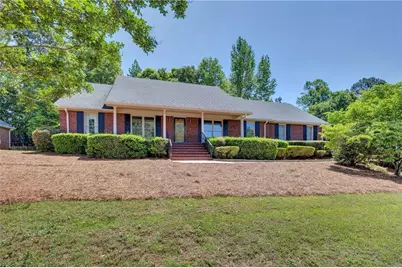675 SE Clubland Circle SE, Conyers, GA 30094 - Photo 2