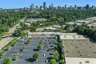 407 NE Summit North Dr NE, Atlanta, GA 30324 - Photo 50