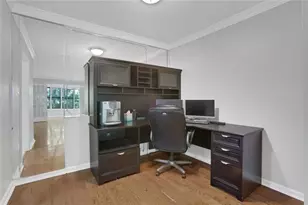 407 NE Summit North Dr NE, Atlanta, GA 30324 - Photo 10