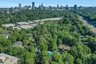 407 NE Summit North Dr NE, Atlanta, GA 30324 - Photo 34