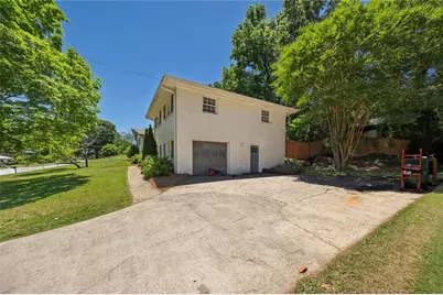 4090 Deerwood Parkway SE, Smyrna, GA 30082 - Photo 32
