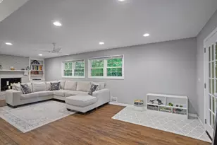 948 Creekdale Dr, Clarkston, GA 30021 - Photo 16