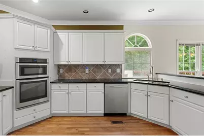 7326 Wood Hollow Way, Stone Mountain, GA 30087 - Photo 22
