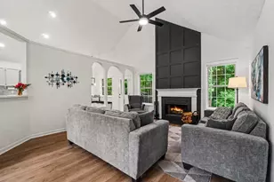 2823 Candler Run SW, Marietta, GA 30064 - Photo 12